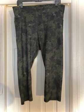 Y2K Grunge Olive Camo Active Leggings - Size XL